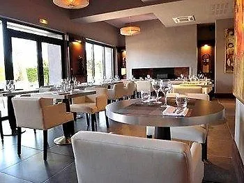 Le Safari Restaurant 3*