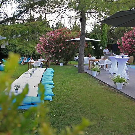 Le Safari Restaurant Hotel Carpentras