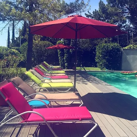 Le Safari Restaurant Hotel